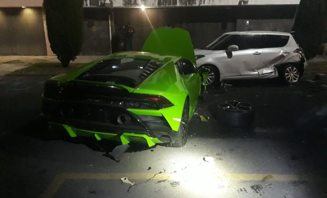 Lamborghini. Conductor choca en Polanco y deja abandonado el auto, valuado  en más de 6 mdp
