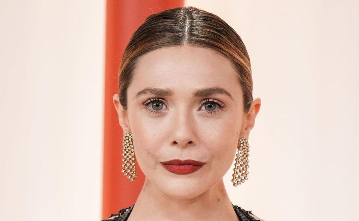 No podrás creer de que telenovela latina es fanática Elizabeth Olsen,  protagonista de Wanda Vision