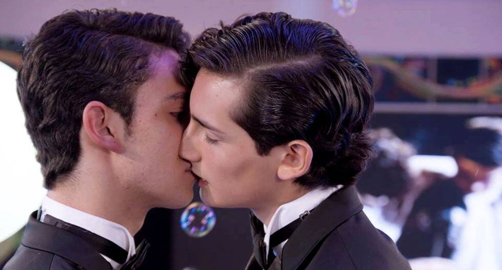 Mexico's gay love story “Aristemo” faces discrimination in some cities