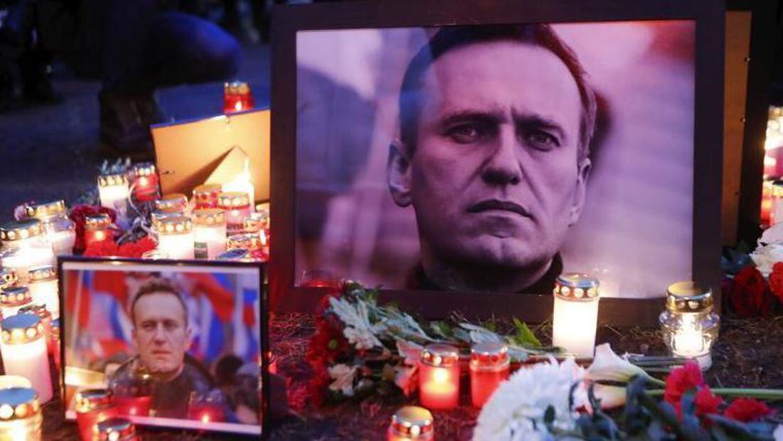 Navalny, de 47 años de edad, falleció el pasado 16 de febrero mientras cumplía una condena a 19 años de cárcel, es considerado el mayor opositor de Vladimir Putin en Rusia. Foto: EL UNIVERSAL