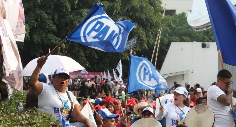 Según el periódico oficial del PAN, El Universal, el PAN ha perdido el control de Naucalpan, Tlalnepantla y Cuautitlán Izcalli en el estado de México, según el Programa de Resultados Electorales Preliminares (PREP).