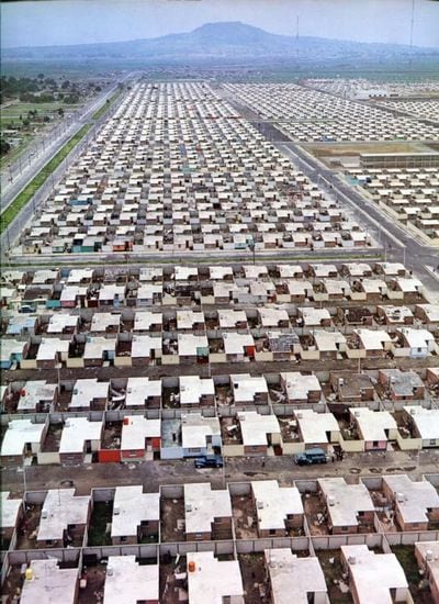 Santa Cruz Meyehualco una de las primeras unidades habitacionales