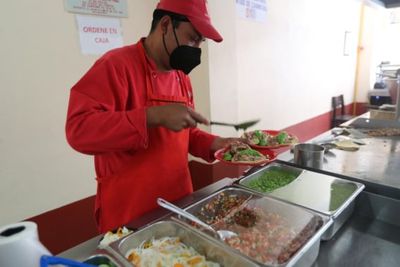 Día del Taco: ¿Conoces los tacos revolcados, tradicionales de Toluca?