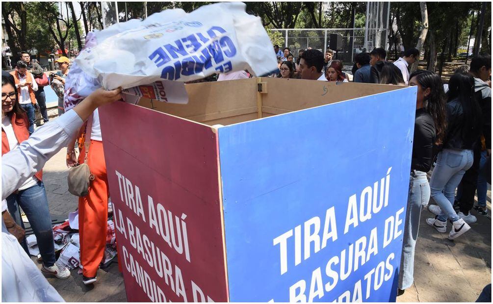 Chertorivski llamó “candidatos basura” a Santiago Taboada y Clara Brugada por rebase de propaganda electoral y afirmó que lo va a denunciar porque ya son candidaturas ilegales. Foto: Especial