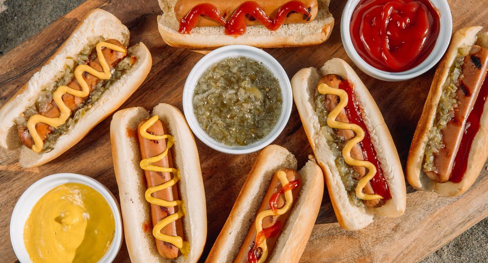 Cuánto tipos de hot dogs existen y cómo se preparan en Latinoamérica?