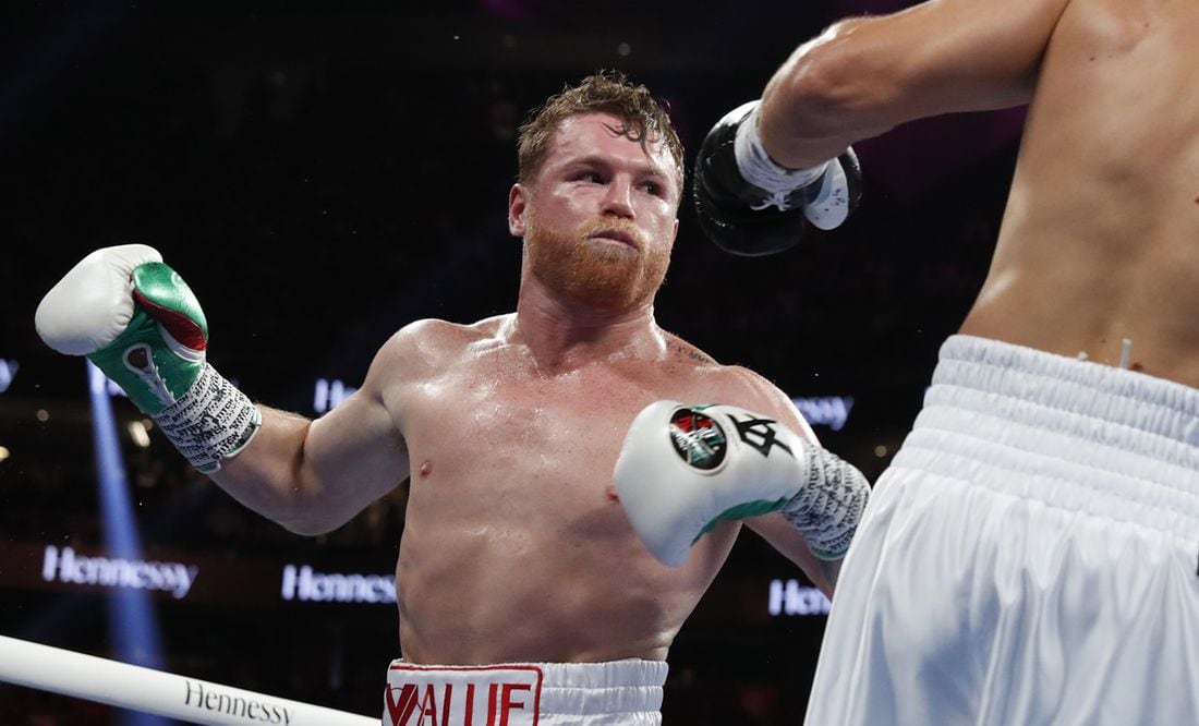 Canelo Álvarez. Es el principio del fin en su carrera, asegura padre de  David Benavidez