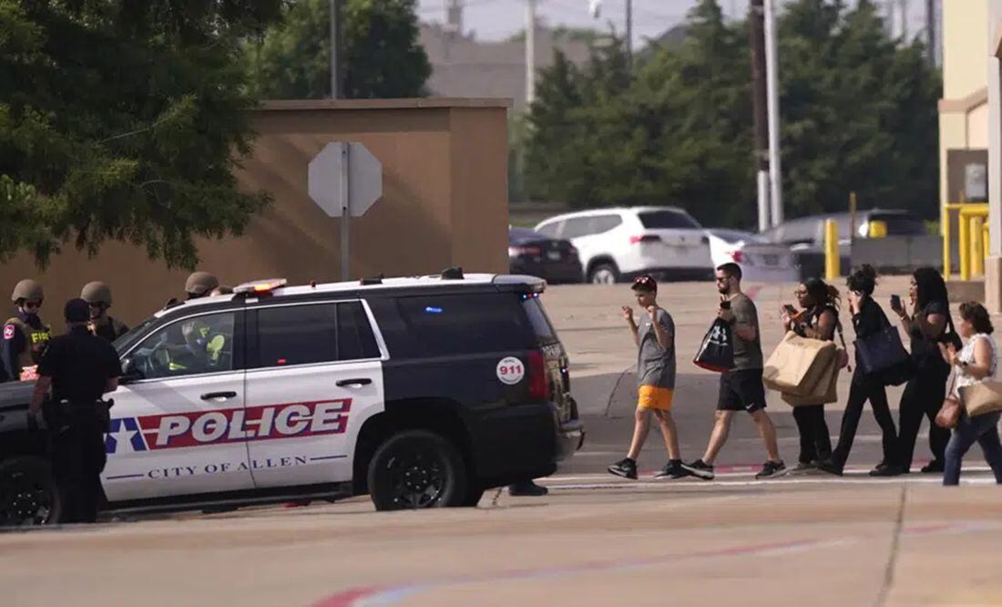 “Salimos corriendo”, el duro testimonio de un sobreviviente tras el tiroteo en mall de Texas