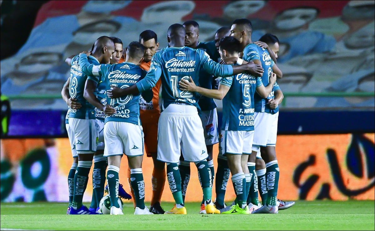 El equipo universitario logró su octavo título del fútbol mexicano