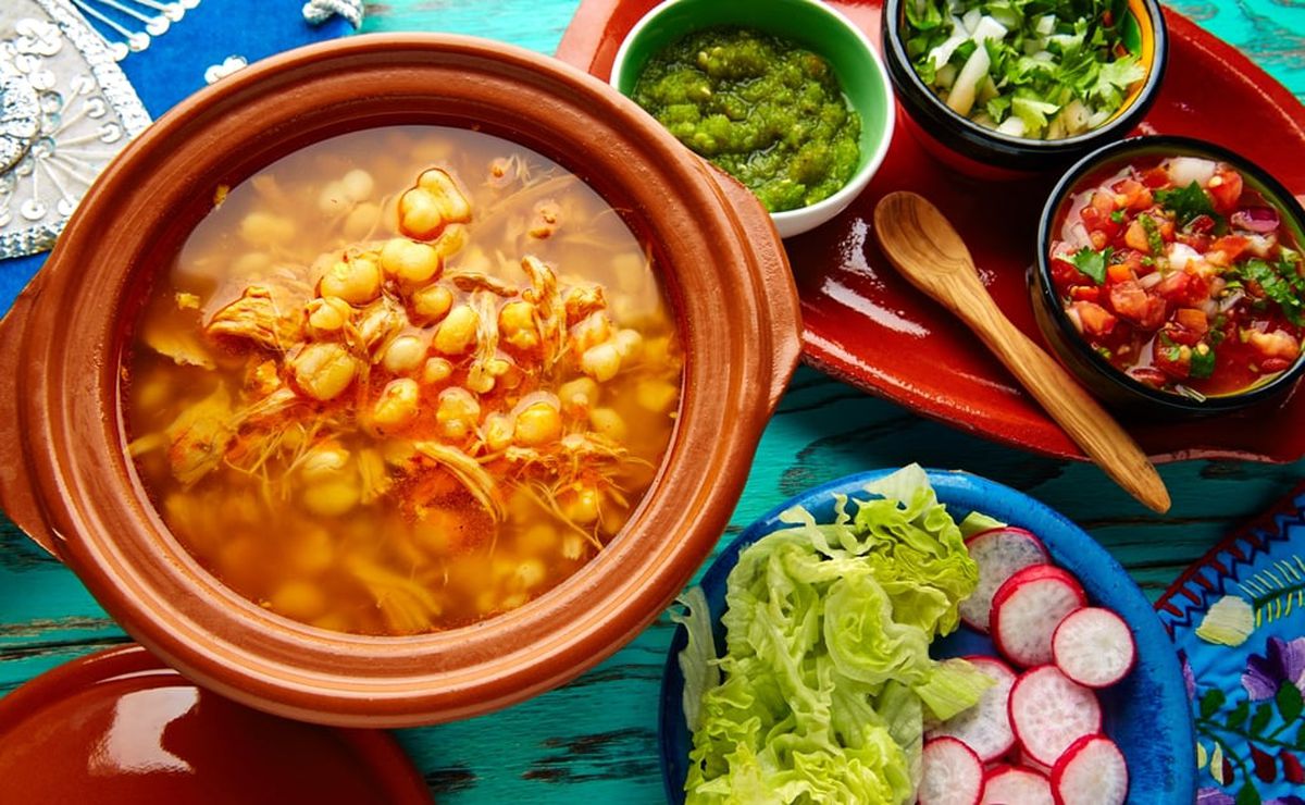 comida mexicana pozole