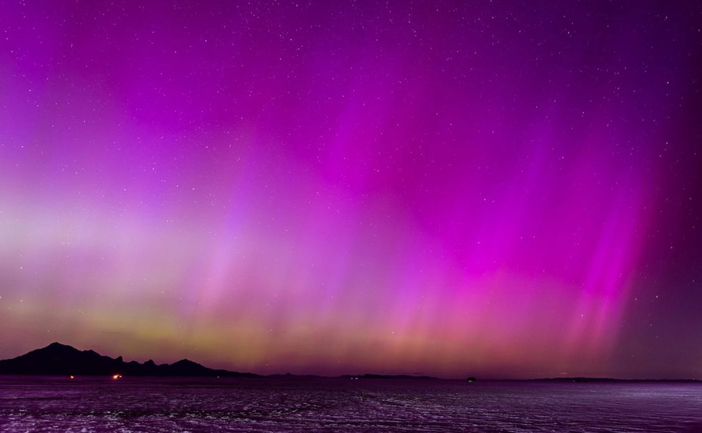 La aurora boreal en Bonneville Salt Flats, en Wendover, Utah. Foto: AFP