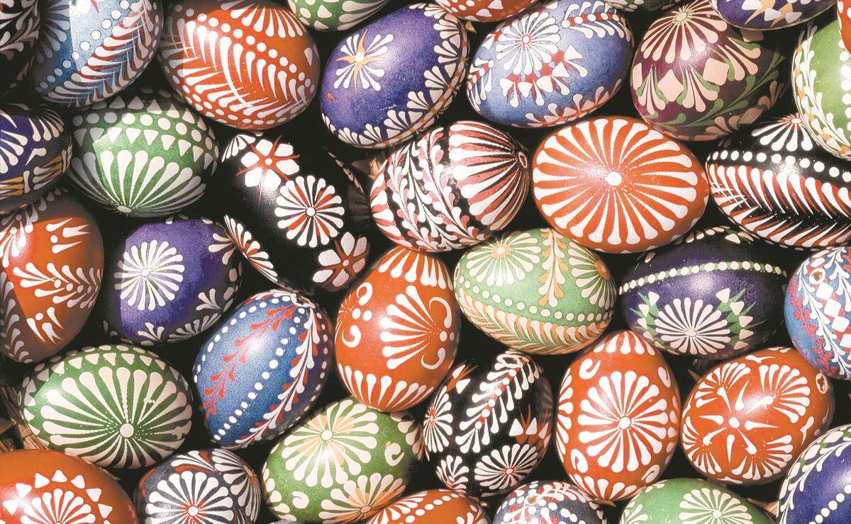Cuál es el origen de los huevos de Pascua y por qué hay un conejo?