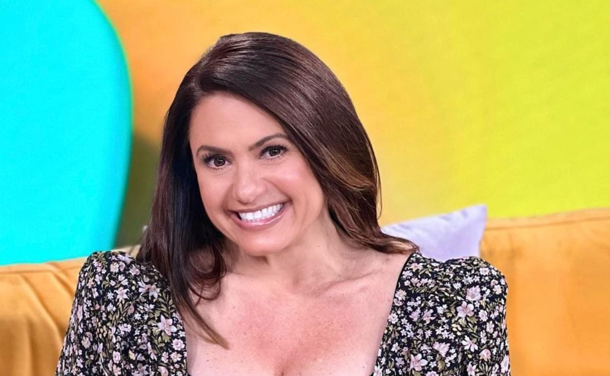 Penélope Menchaca enamoró a todos con minivestido verde