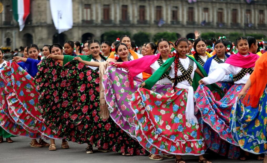 Desfile por el 114 aniversario de la Revolución Mexicana. Foto: Diego Simón Sánchez/EL UNIVERSAL