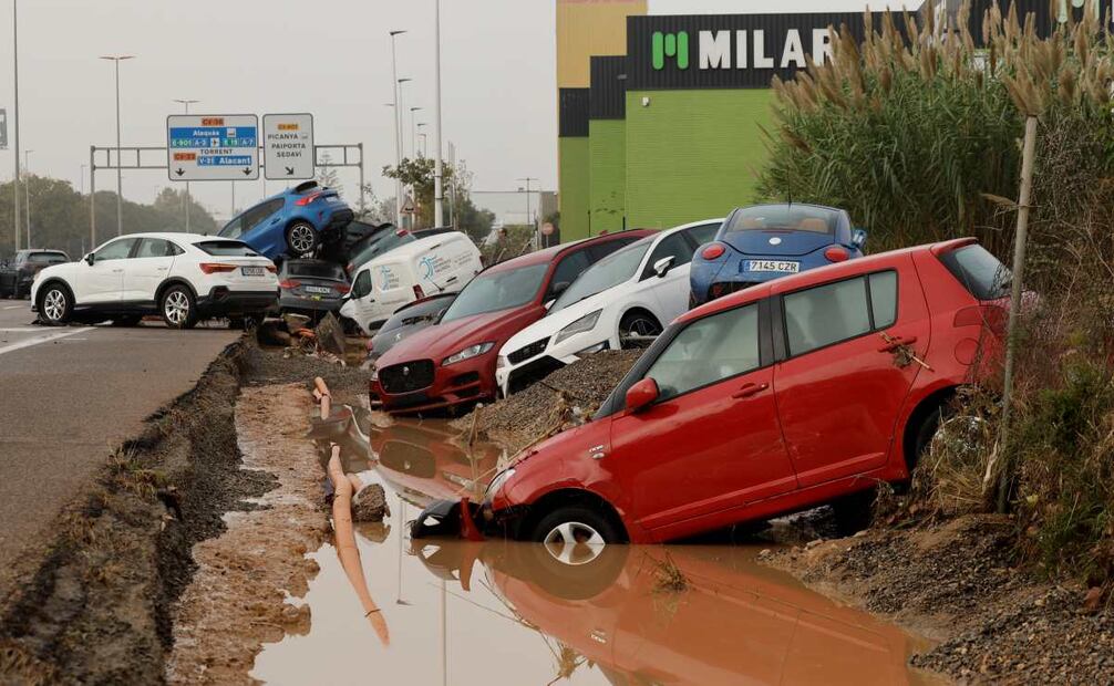 La dana que afectó a España ocasionó lluvias torrenciales, inundaciones y cortes de tráfico, especialmente en el sur y este de la península ibérica. Foto: EFE