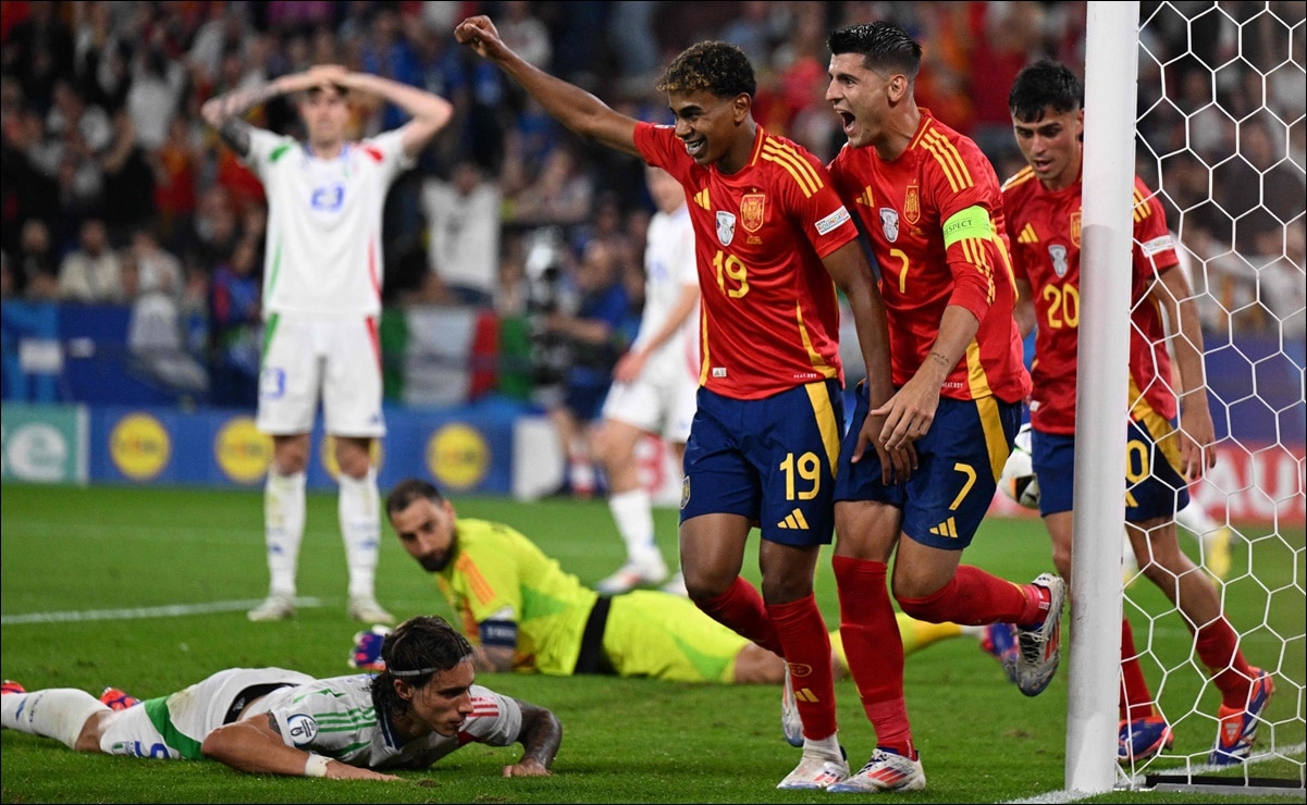 España venció a Italia y es líder del grupo B / Foto: AFP