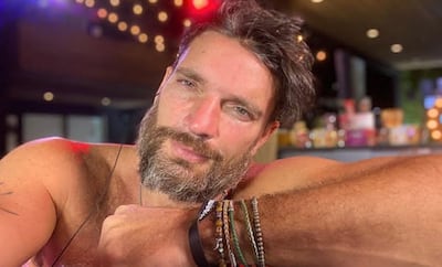 Julián Gil estrena look en 