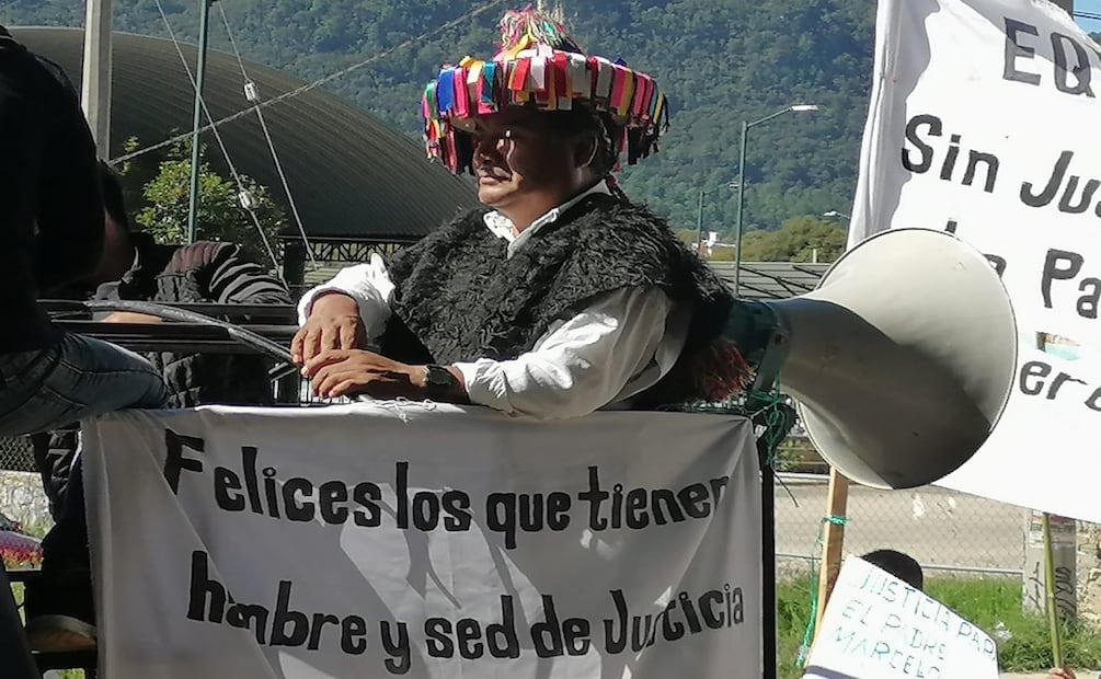 Miles de católicos marchan en Chiapas por la paz tras el asesinato del sacerdote Marcelo Pérez. Foto: Especial