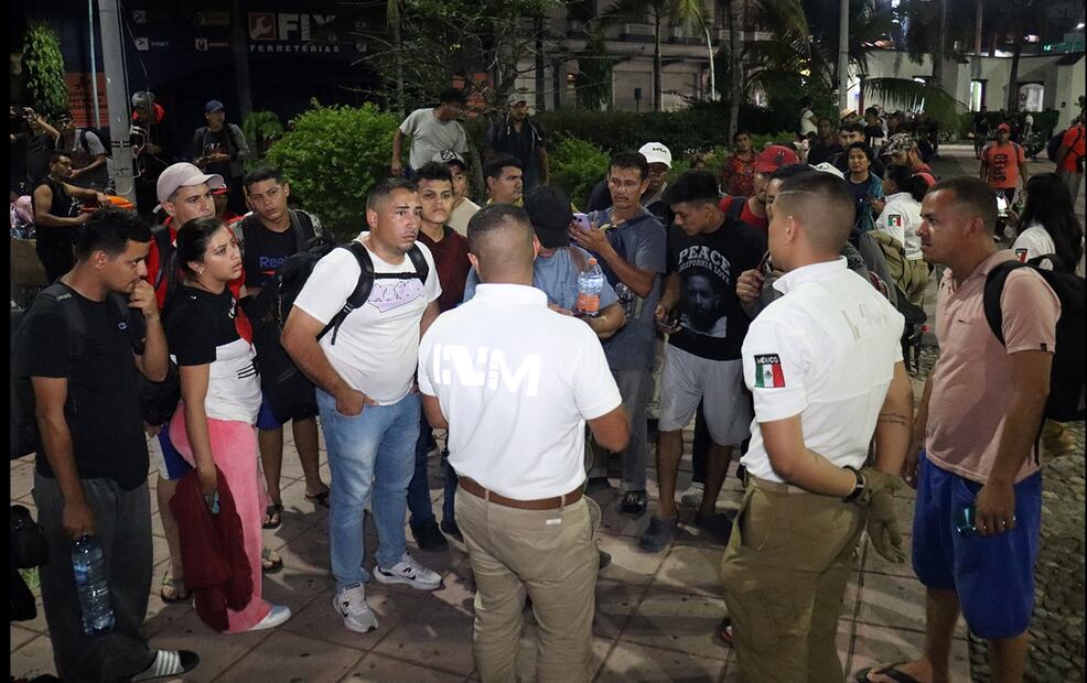 La primera caravana migrante del año partió este jueves de la frontera sur de México con cerca de 1.500 integrantes. Foto: EFE