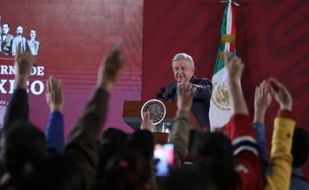 AMLO en una de sus conferencias matutinas en Palacio Nacional.