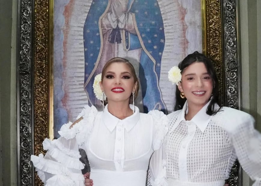 Itatí Cantoral y su hija María Itatí cantaron a la Virgen de Guadalupe por su día.
Foto: Instagram