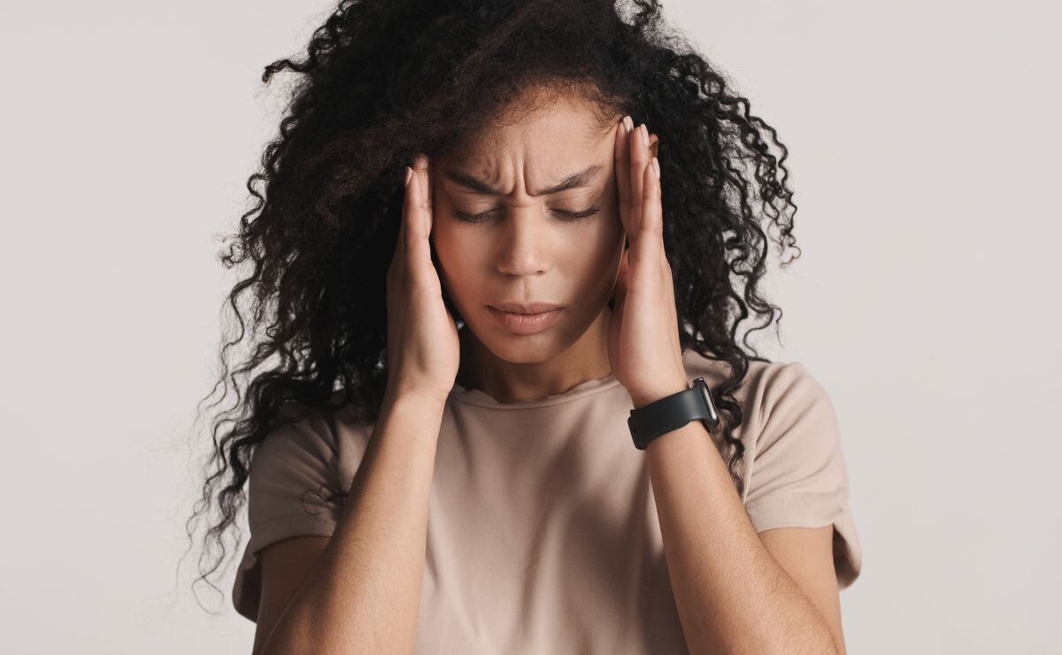 5 claves para reducir los episodios de migraña; reduce el estrés al cambiar tu estilo de vida