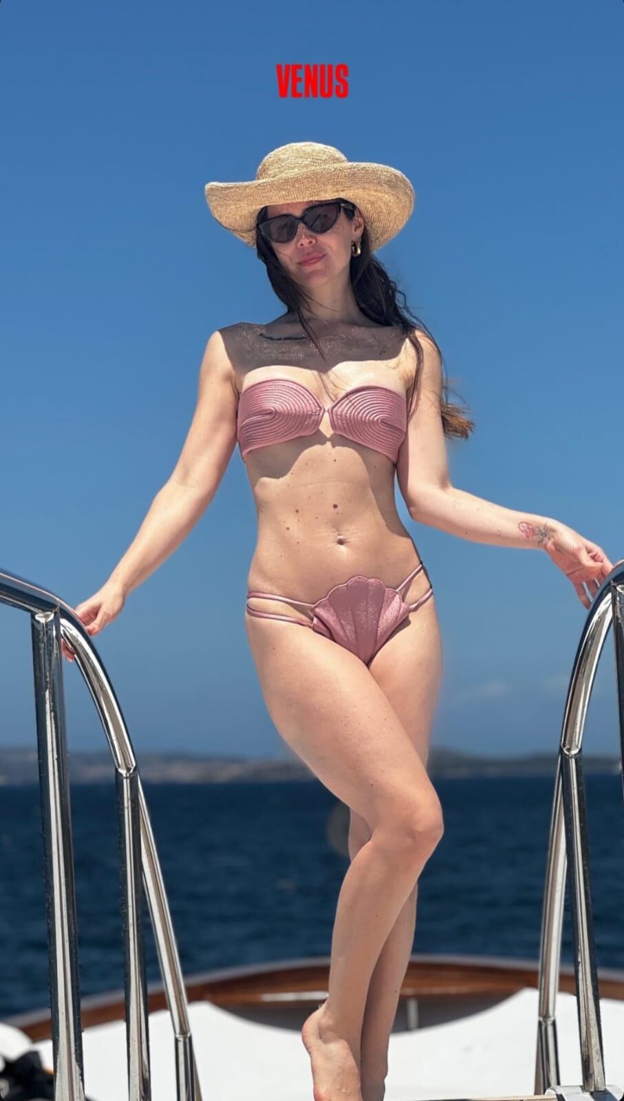 Camila Sodi y su bikini de la Venus de Botticelli. Foto: Instagram @camilasodi_