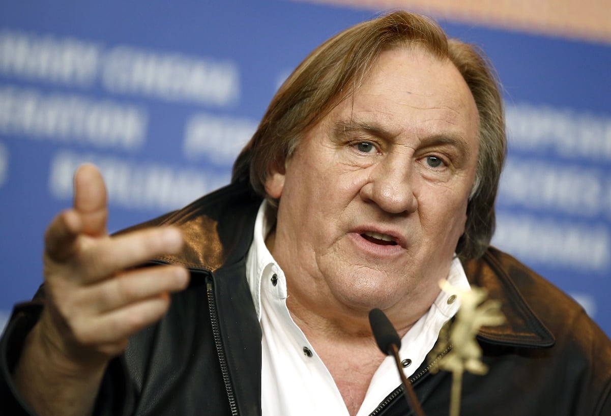 Le procès en France contre Gérard Depardieu reporté en raison de problèmes de santé