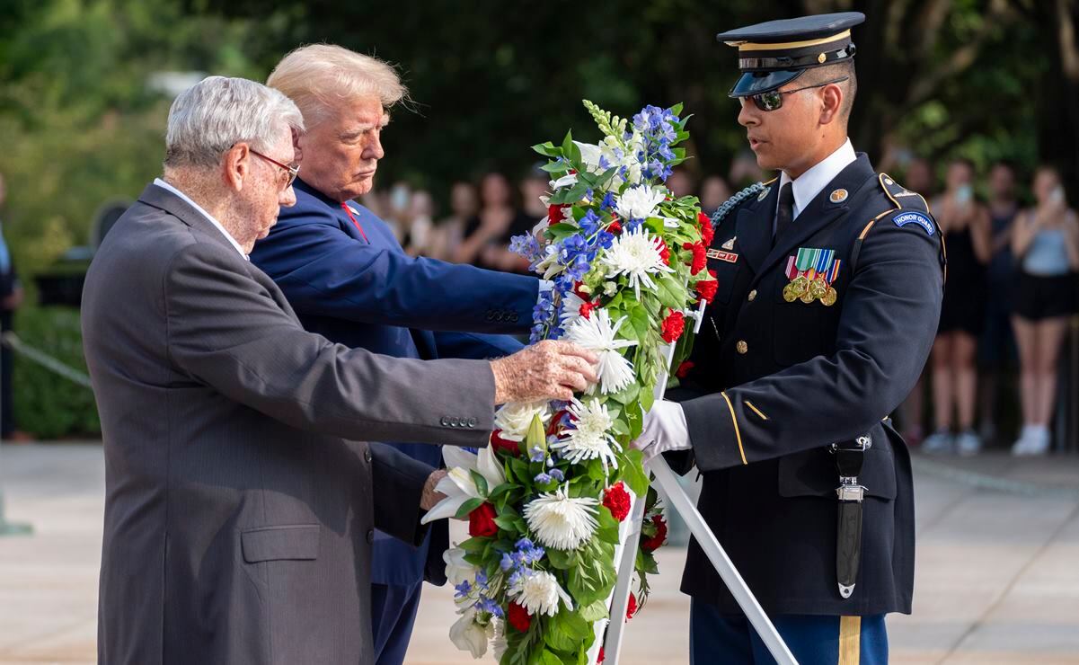 Trump defends his visit to Arlington Cemetery