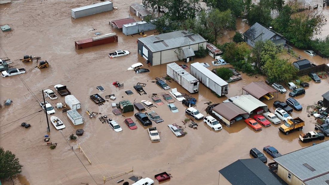 Inundaciones provocadas por la tormenta que comenzó como huracán Helene. Foto: EFE