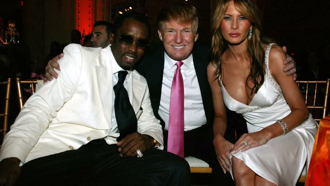 Donald Trump junto a "Sean Diddy" y su esposa Melania Trump. Foto: Redes Sociales