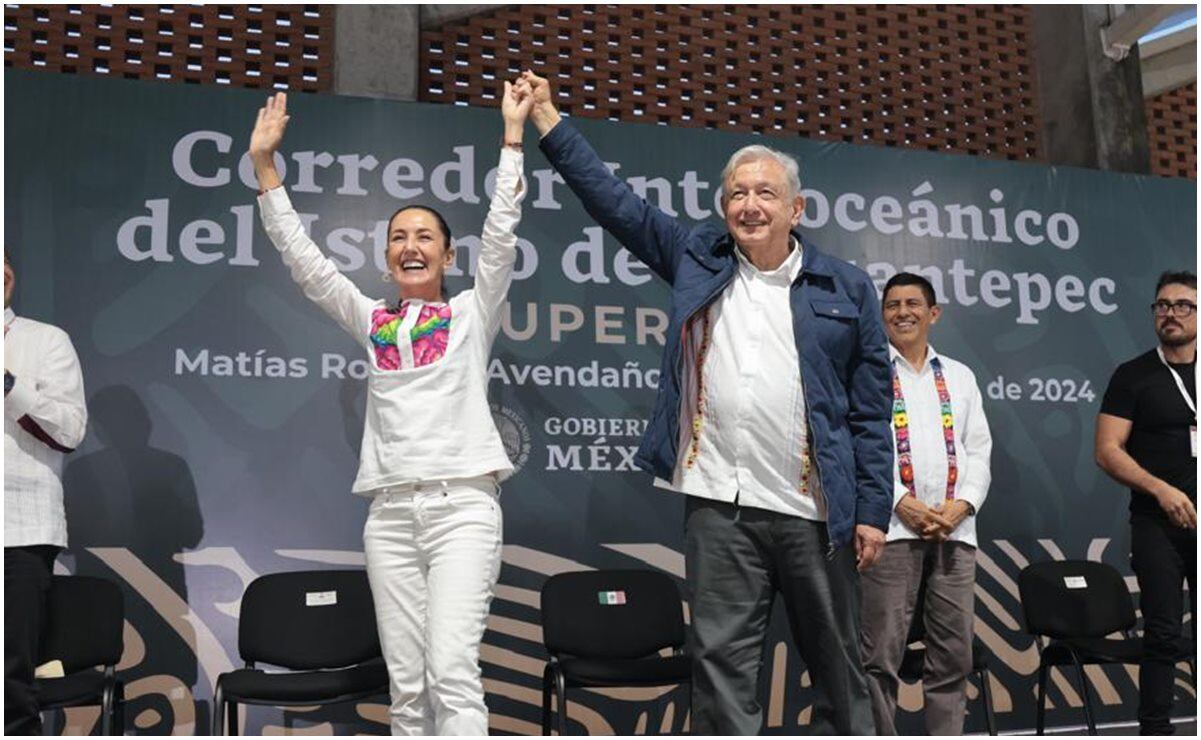 Claudia Sheinbaum y Andrés Manuel López Obrador realizan gira para supervisar trabajos en el Tren Interoceánico. Foto: Especial