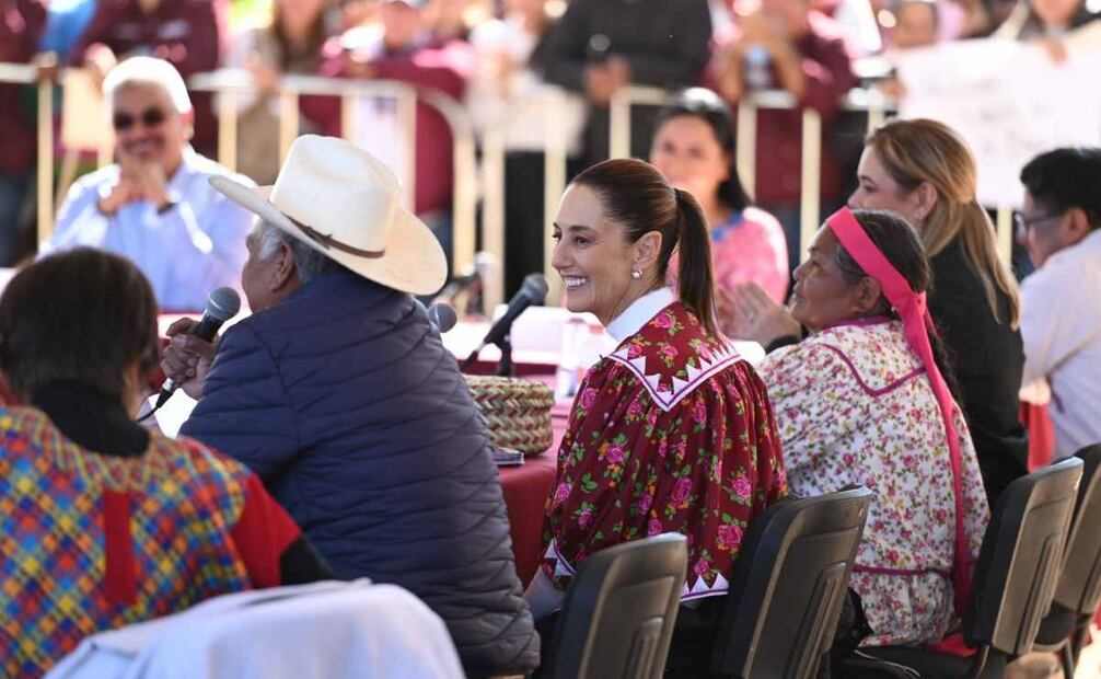 La presidenta Claudia Sheinbaum Pardo en el corazón de la Sierra Tarahumara esta tarde. Foto: Especial