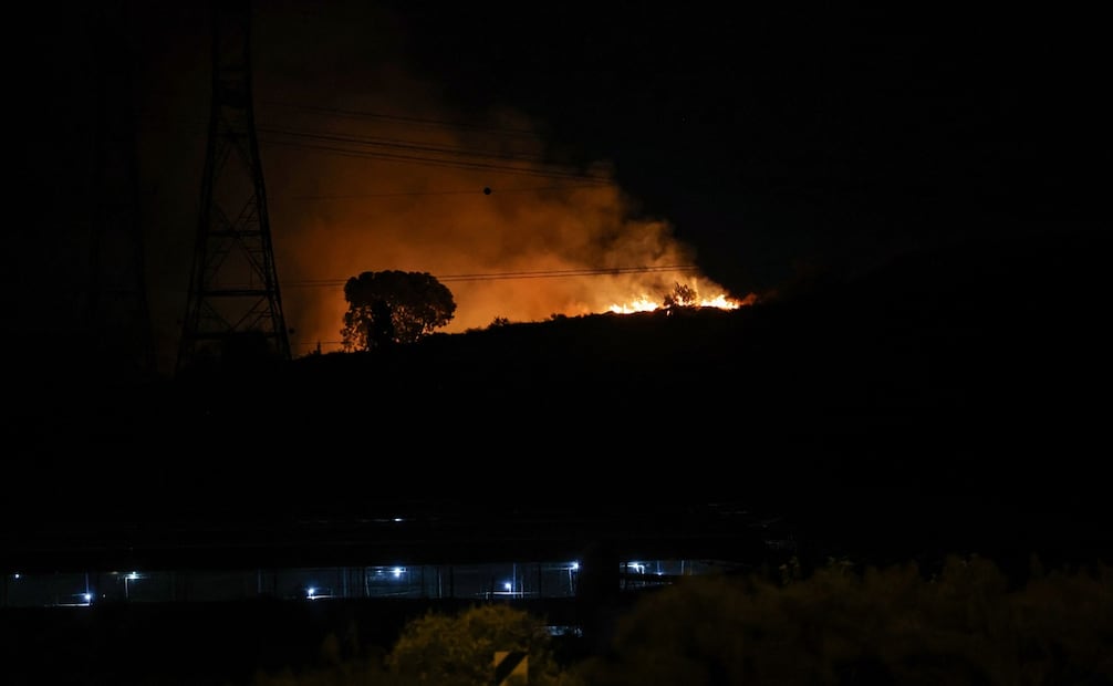 Israel ha detectado la llegada de unos 180 proyectiles disparados desde Líbano. Foto: AFP