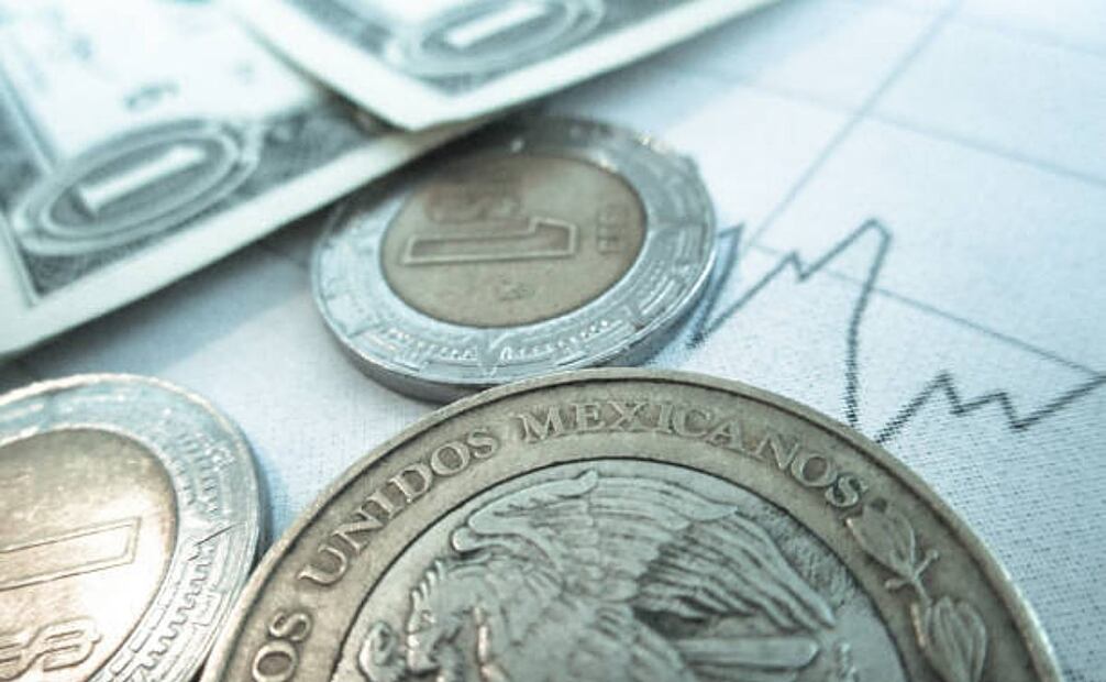 El peso mexicano es la divisa más depreciada hoy contra el dólar estadounidense. Foto: IStock