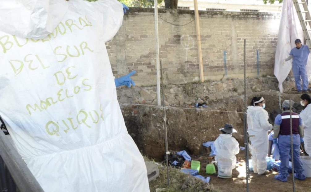 El reporte de la FGE indicó que de manera paralela a los trabajos de exhumación, se realizó la toma de muestras genéticas a 35 víctimas. Foto: Especial