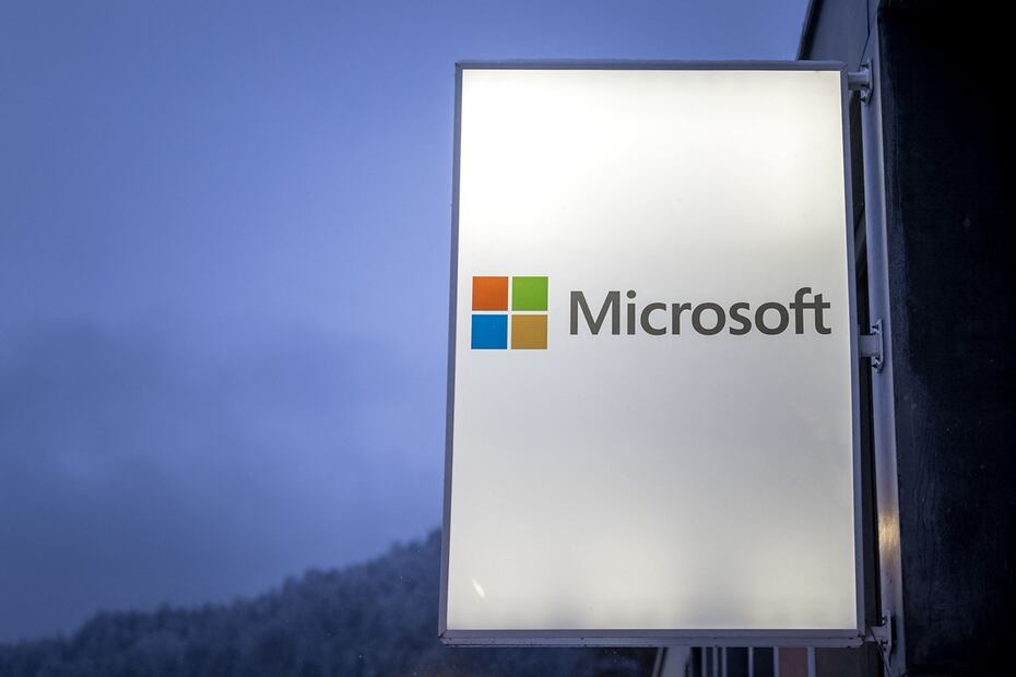 Microsoft ha prometido continuar el diálogo con Bruselas, y espera evitar una fuerte multa, como la que recibió en 2013, por un monto de 561 millones de euros. Foto: AFP