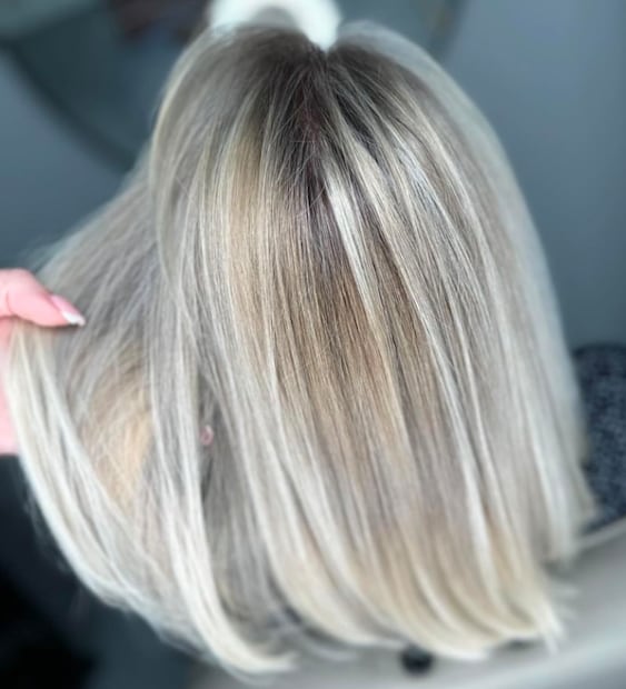 Balayage invertido. Foto: Instagram @daylook_salon