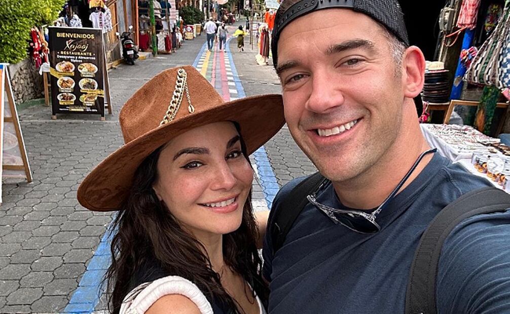 Martha Higareda y Lewis Howes están a un paso del altar. Foto: Instagram