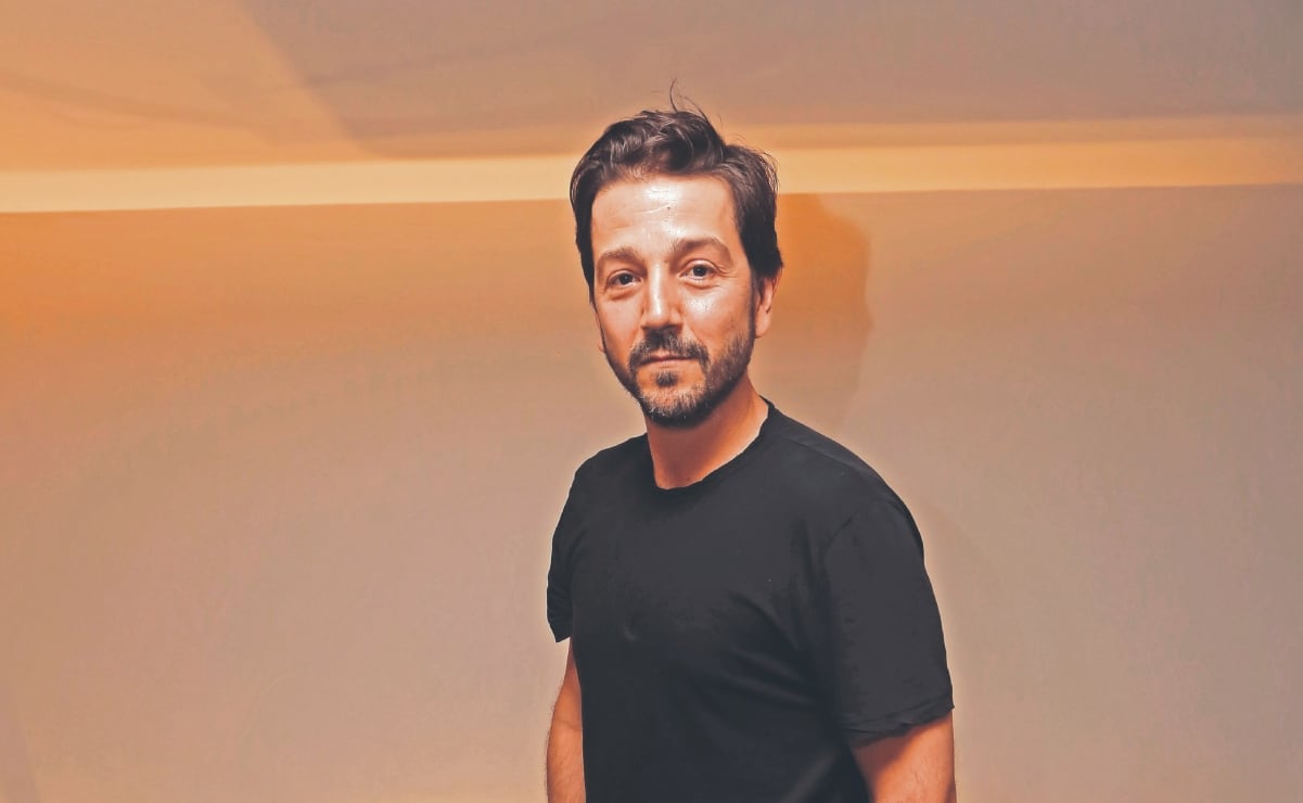 Diego Luna celebra a Claudia Sheinbaum, critica violencia