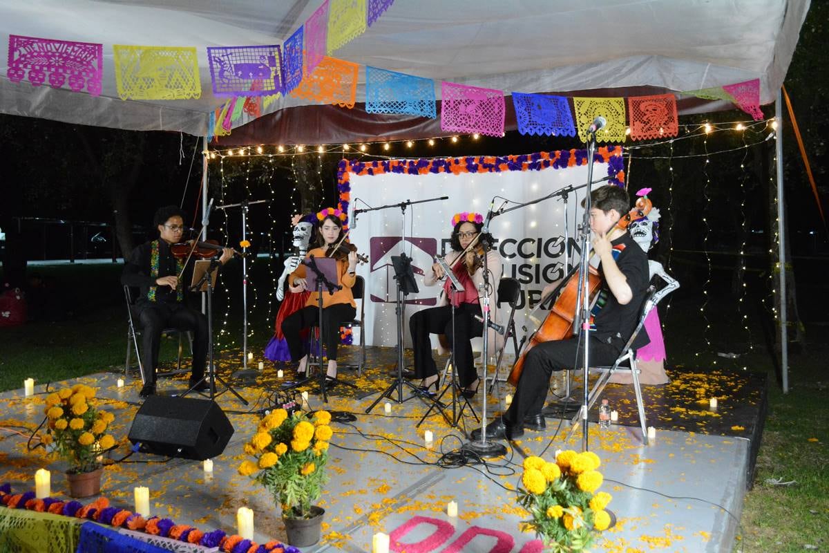 Go to the IPN Zacatenco Day of the Dead Festival