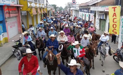 Gobernador de Chiapas pide no fomentar carreras de caballos y peleas de gallos (13/01/2025). Foto: Especial