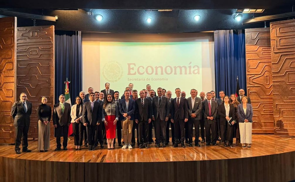 La inversión alemana en México aumentará los próximos años, así concluyó la reunión entre ambos países. Foto: Economía