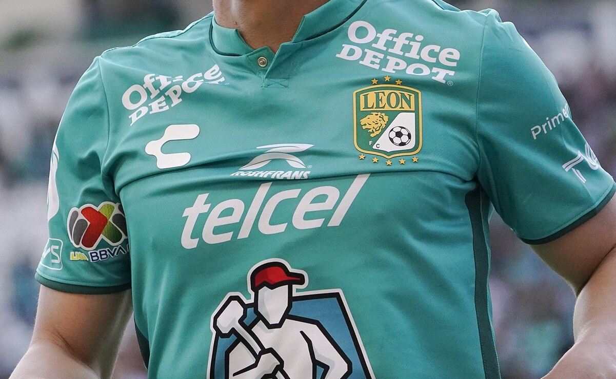 León firma a un futbolista chileno que está en libertad condicional - Foto: Imago7
