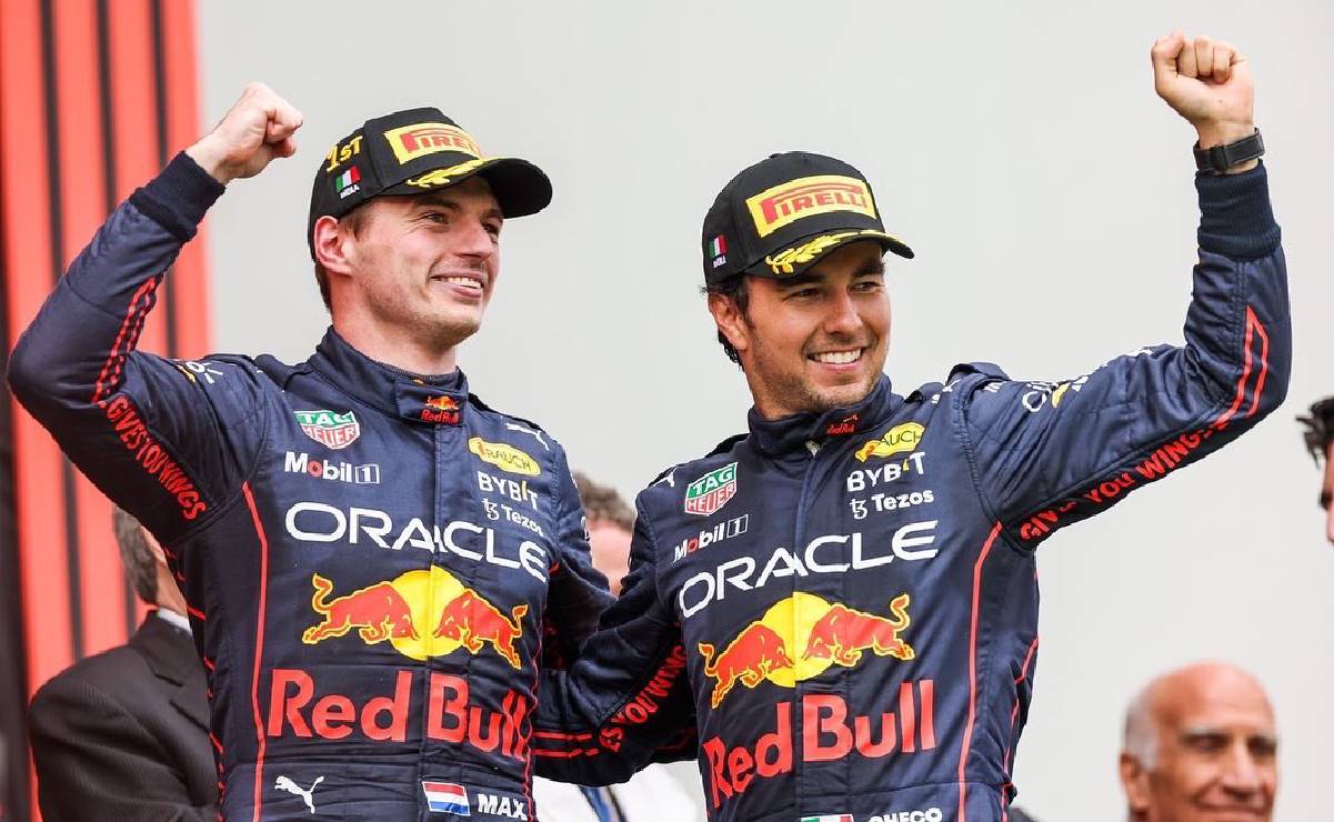 Exdirectos de la FIA no ve campeón del mundo a Checo Pérez mientras siga junto a Max Verstappen. Foto: @SChecoPerez