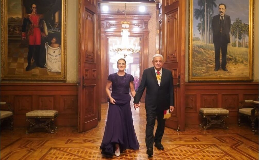 AMLO y Beatriz Gutiérrez Müller en el último Grito de Independencia. Foto: Instagram @beatrizgutierrezmuller