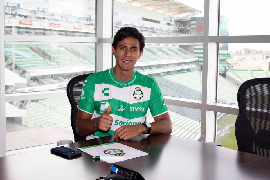 José Juan Macías llega a Santos Laguna - Foto: @ClubSantos en X