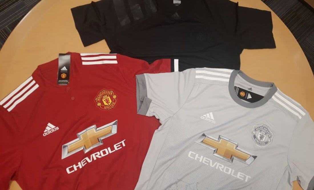  adidas Camiseta de fútbol del Manchester United FC, Rojo (Real  Red) : Deportes y Actividades al Aire Libre
